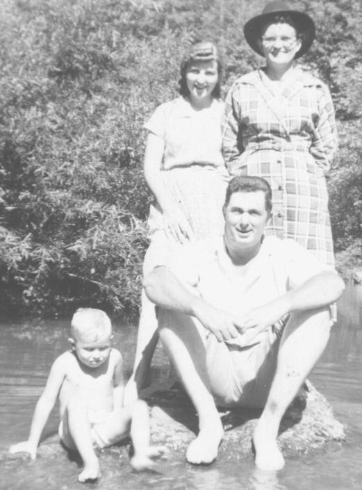 Deen and Leon Patterson and relatives