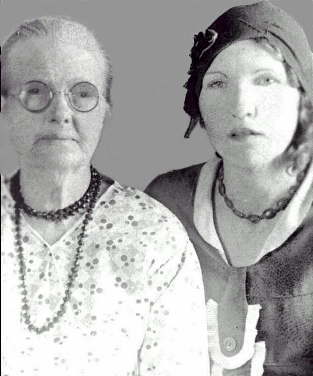 Laura (right) with grandmother Priscilla Touchstone Moore