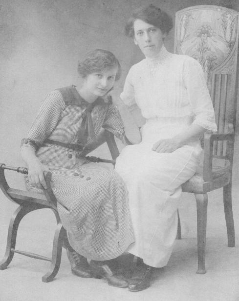 Emma and Maria Larsson